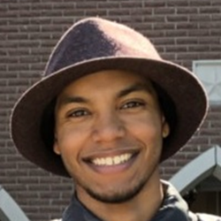 Daniel LO.