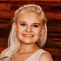 Christi S.