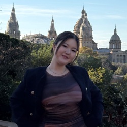 Hana M.