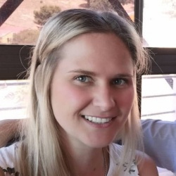 Elizabeth R.