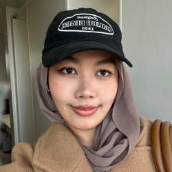 Sakina R.