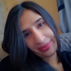 Aalia J.