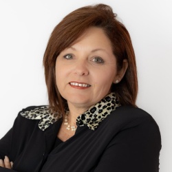 Elmarie B.