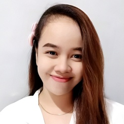 Elliane A.