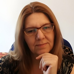 Christelle C.