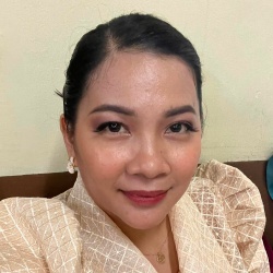Maria AB.