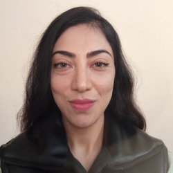 Fatemeh KE.
