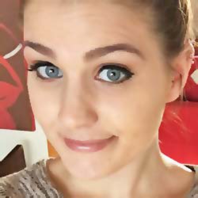 Lauren E.