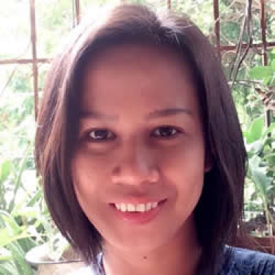 Lyn G.