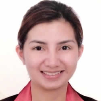 Paula F.